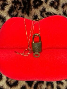 Authentic Louis Vuitton Gold Padlock + Key Pendant Necklace (#436)